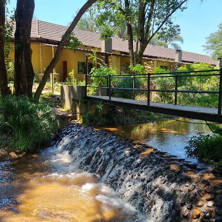 Aan De Vliet Holiday Resort Hazyview Ngoại thất bức ảnh