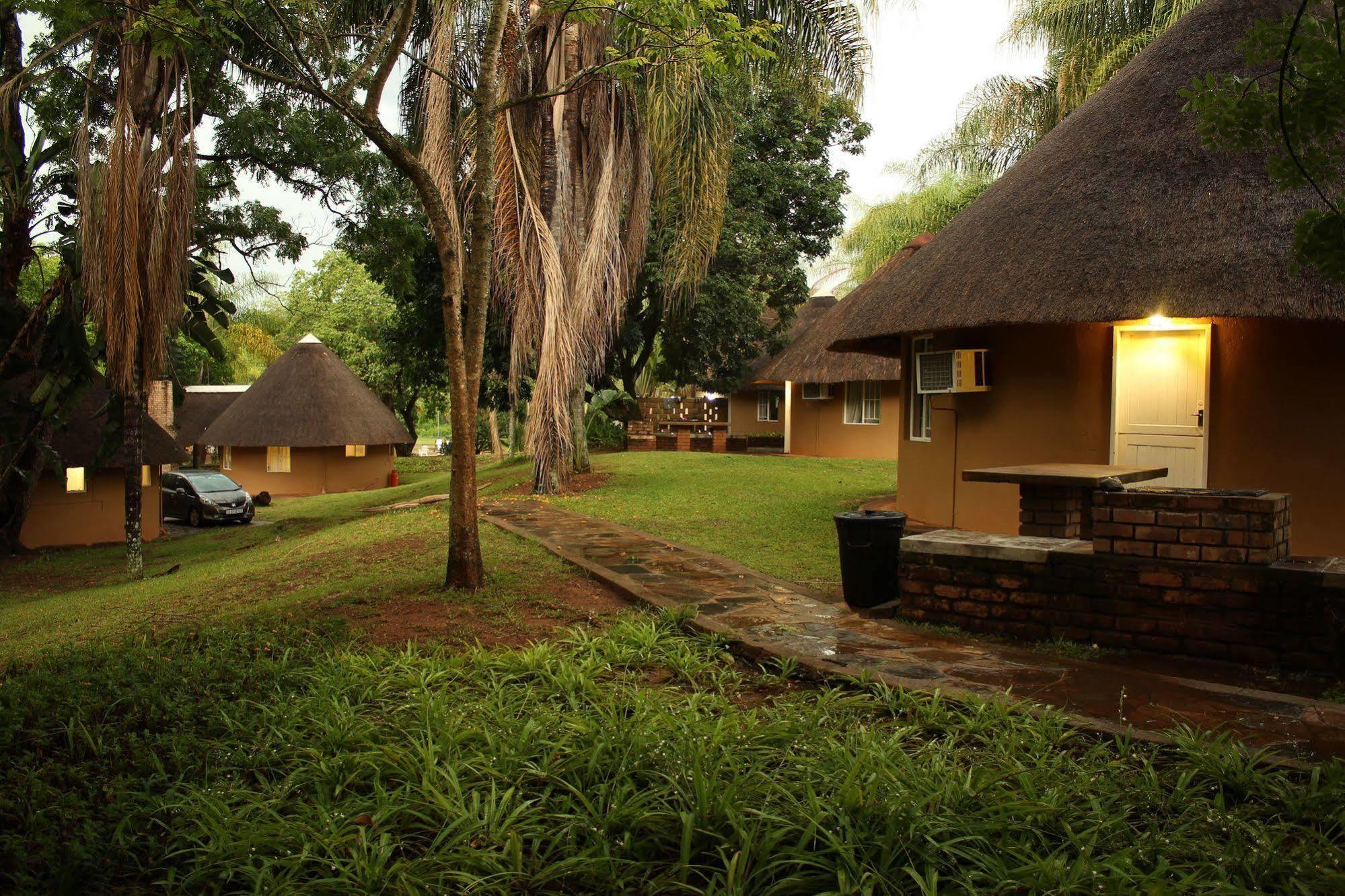 Aan De Vliet Holiday Resort Hazyview Ngoại thất bức ảnh